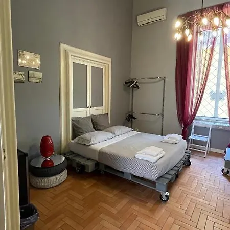 Anima Partenopea 4* נאפולי
