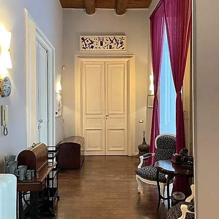 Anima Partenopea Couette-café Naples