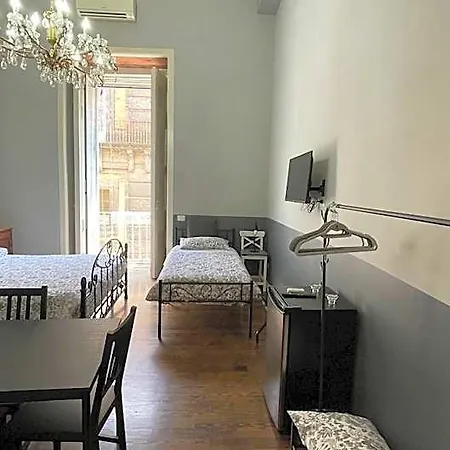 Couette-café Anima Partenopea Naples