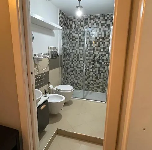 فندق مبيت وإفطار Anima Partenopea نابولي