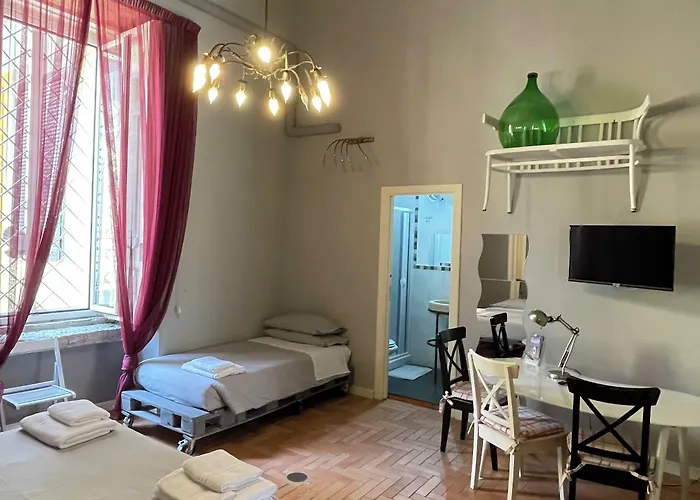 فندق مبيت وإفطار Anima Partenopea 4*